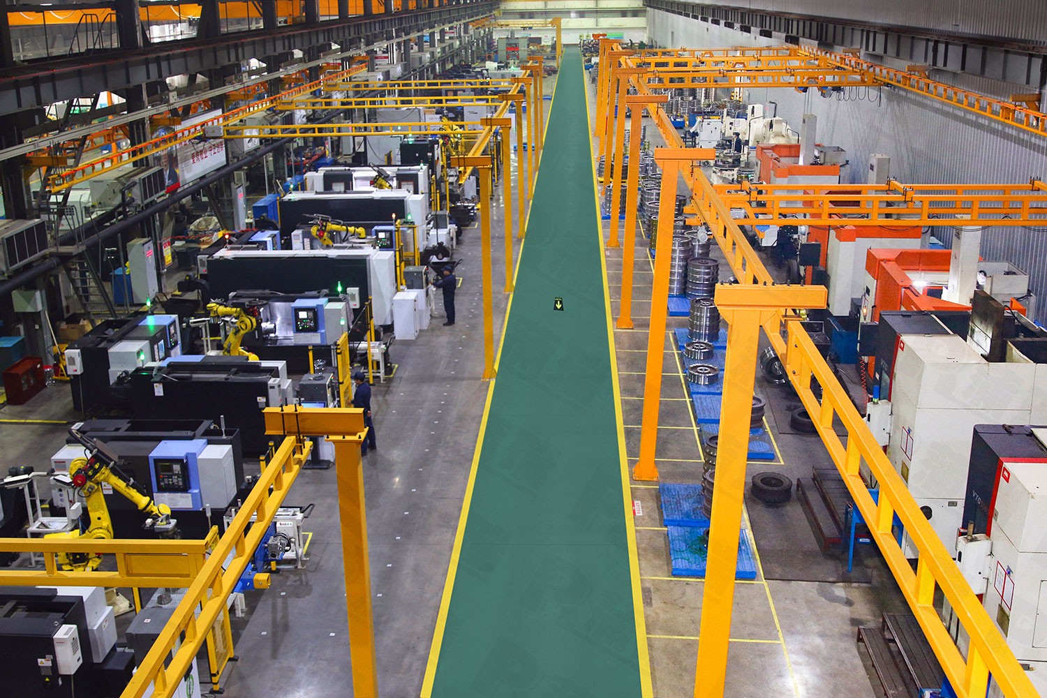 智能精加工车间内景